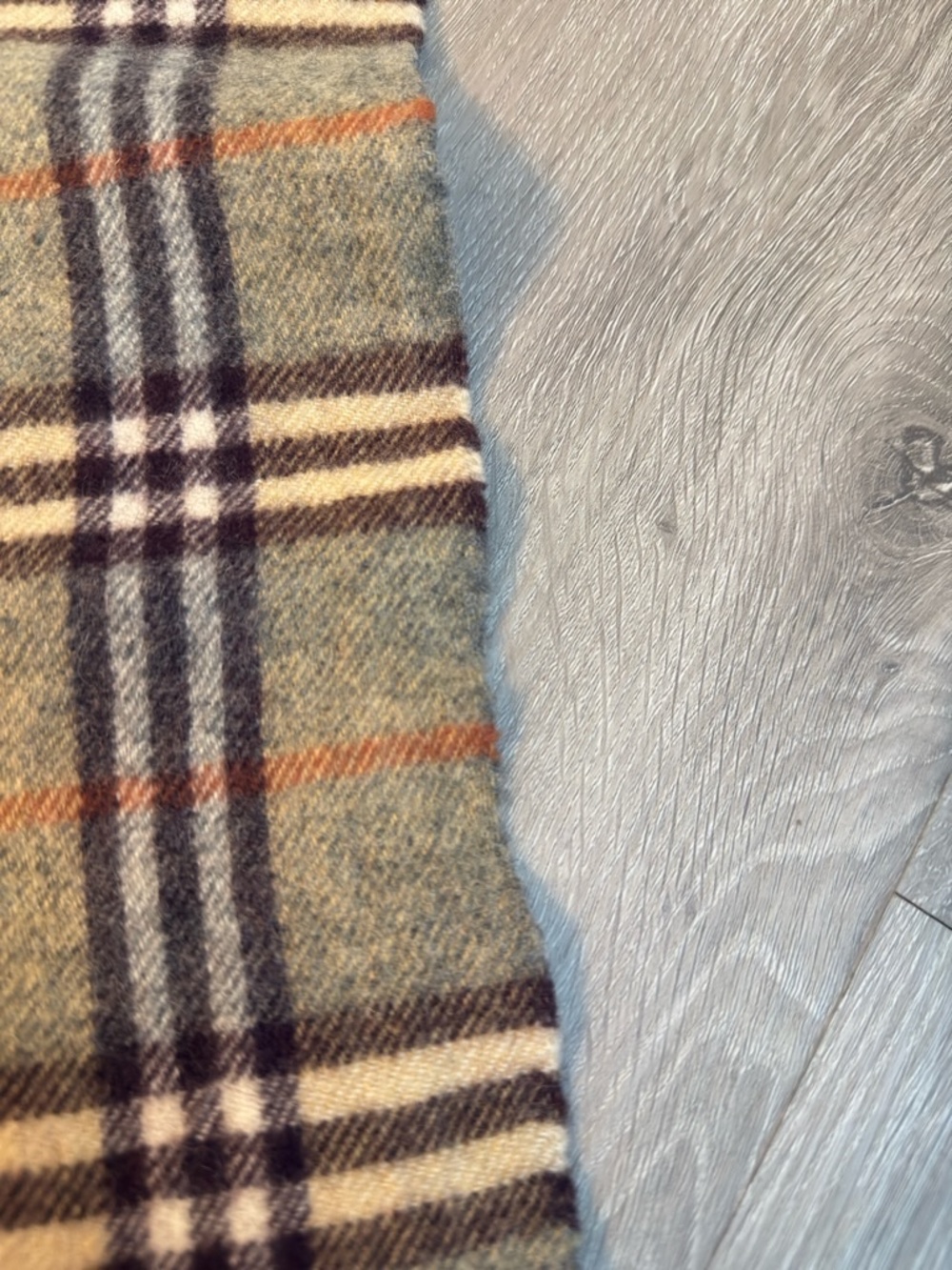 Burberry Classic Check Wool Scarf - Picture 8 of 8